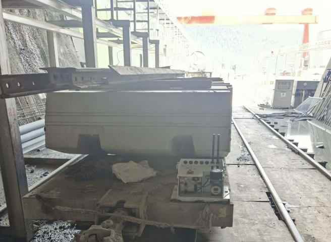 我司对铁路局隧道内燃机车激光避障系统改造项目成果报告