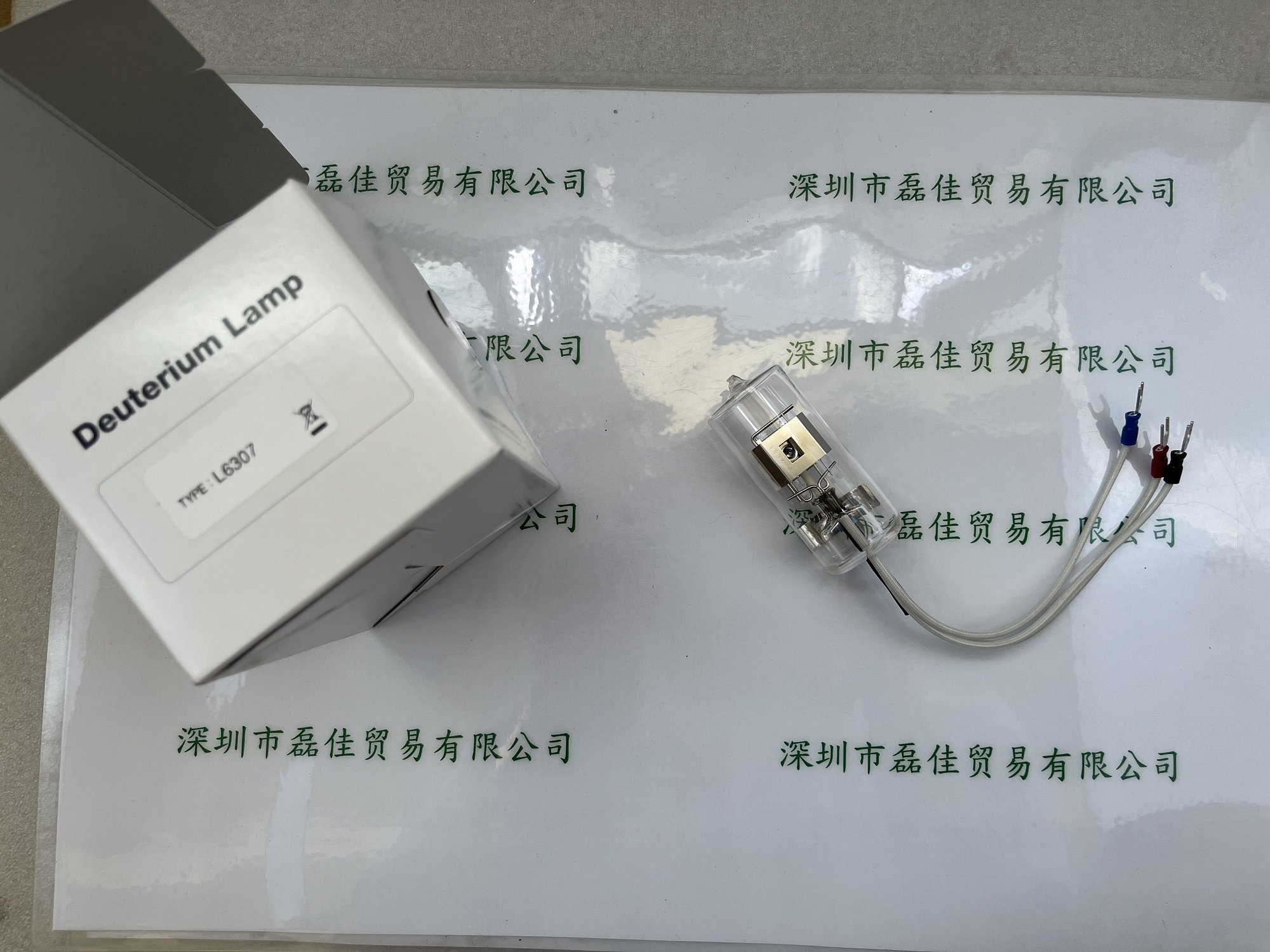 滨松HAMAMATSU  L6307   氘灯