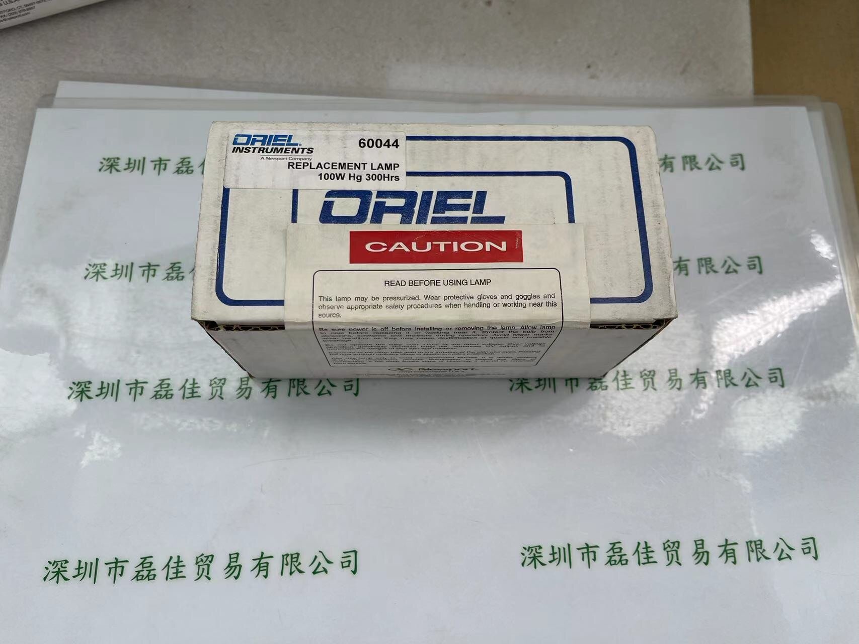 优铂特 NEWPORT  ORIEL 60044 100 WATT 300 HOUR RECEMENT LAMP   氙灯