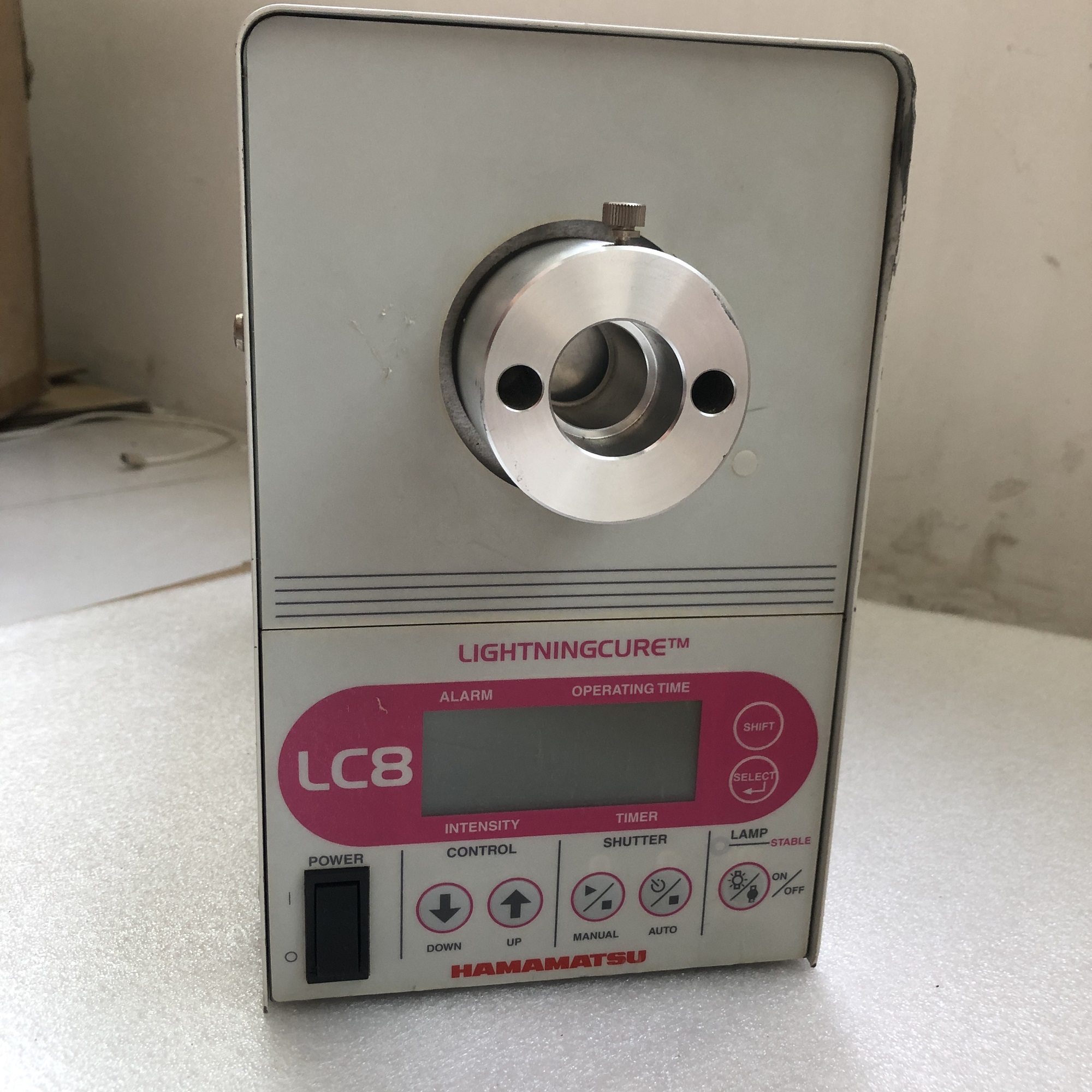 滨松HAMAMATSU    LC8 L9588-03   UV光源机