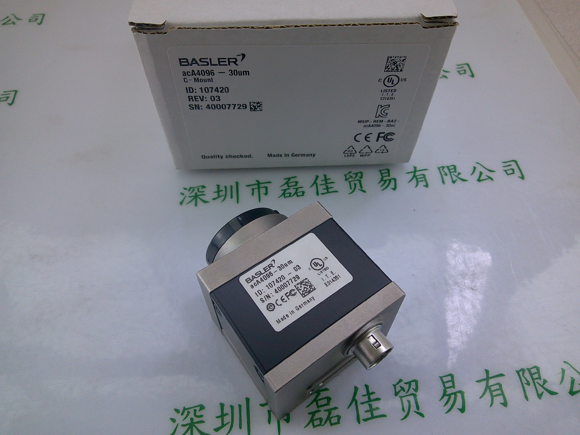 巴斯勒Basler   acA4096-30um   工业相机