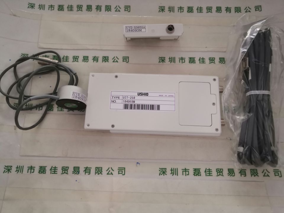 牛尾USHIO    UIT-250    紫外线照度计紫外线积算光量计   配UVD-S365SA 探头