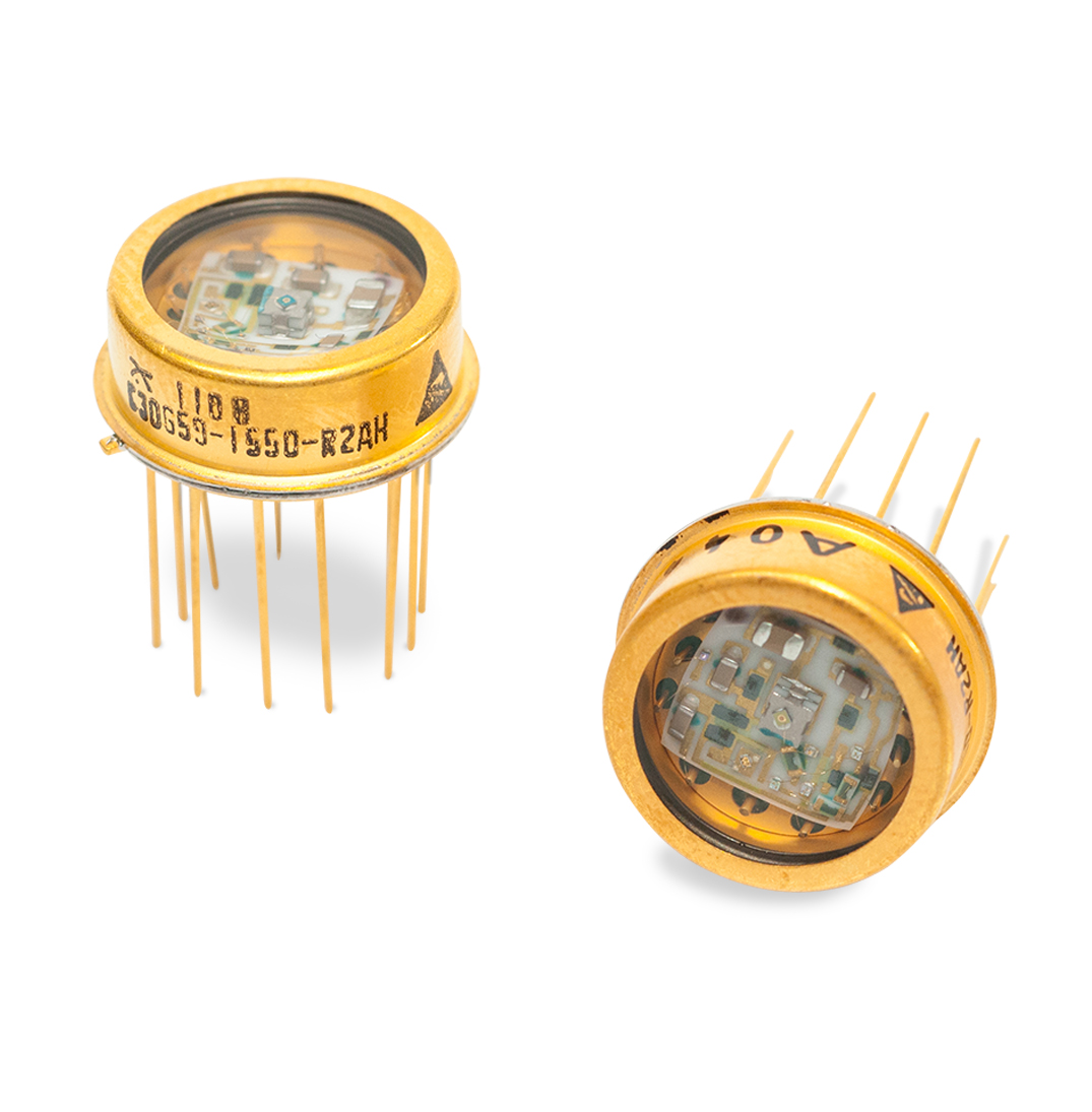 EXCELITAS  埃塞力达 C30659-1550-R08BH - 铟镓砷APD, 80um, TO-8, 200MHz 光电二级管