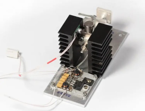 SPARK闪光 IMPATT diode@100GHz 太赫兹源