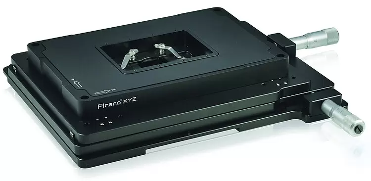PI普爱 M-545 显微镜XY平台