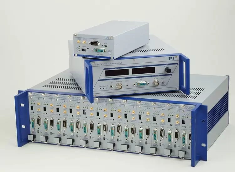 PI普爱 E-621.SR 压电放大器/伺服控制器模块