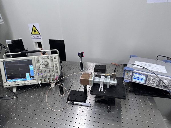 SPARK闪光 TRMC 时间分辨微波传导（开放式）