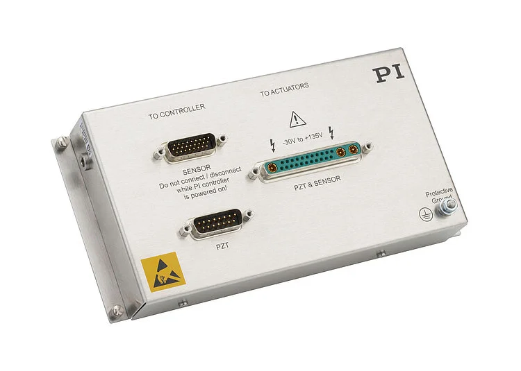 PI普爱 E-713.S03CMX E-713传感器处理运动控制器