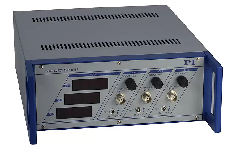 PI普爱 E-663.003 通道压电放大器