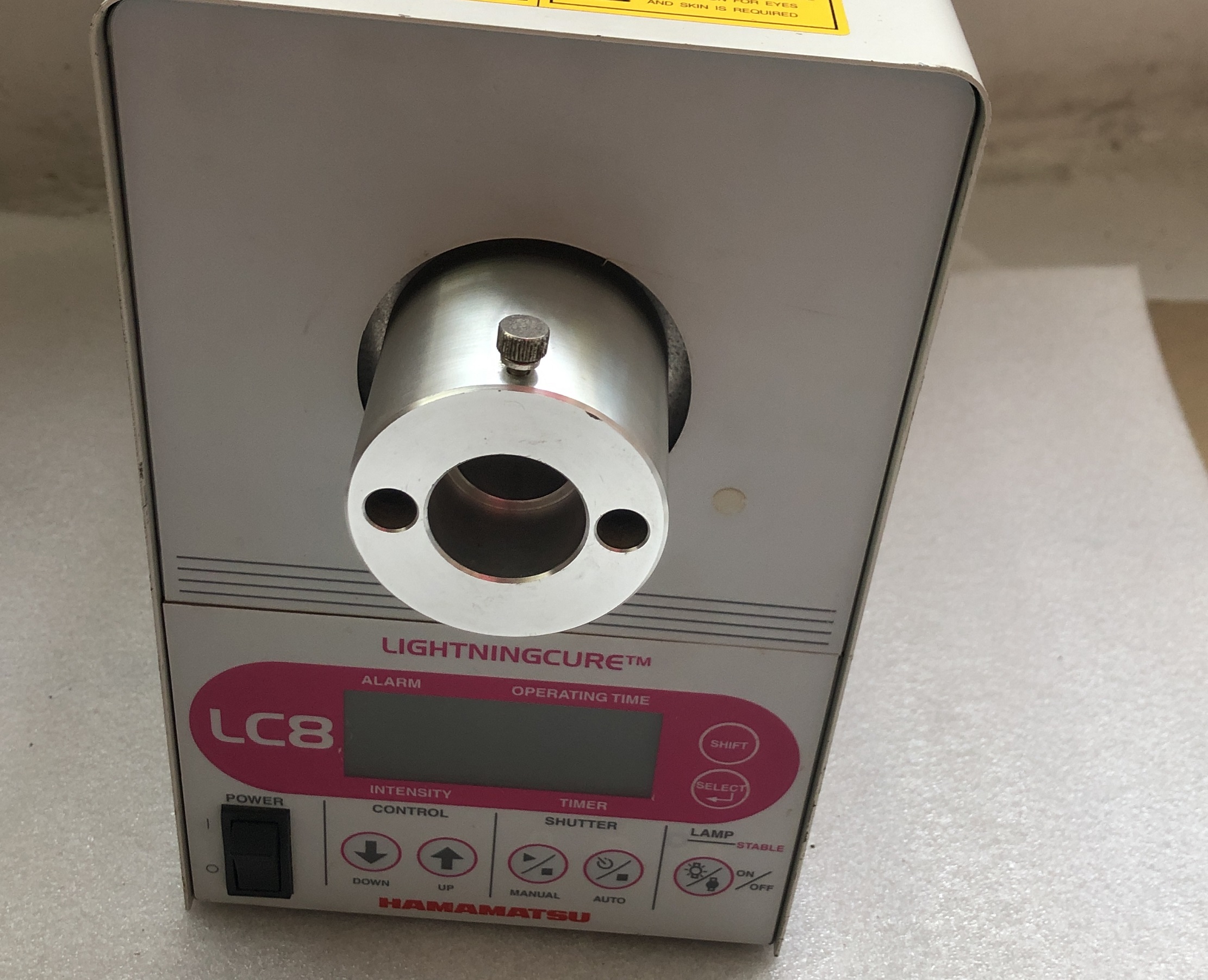 HAMAMATSU滨松 紫外线UV点光源固化装置 LC8系列  L9588-02配接线端子E9795-A1