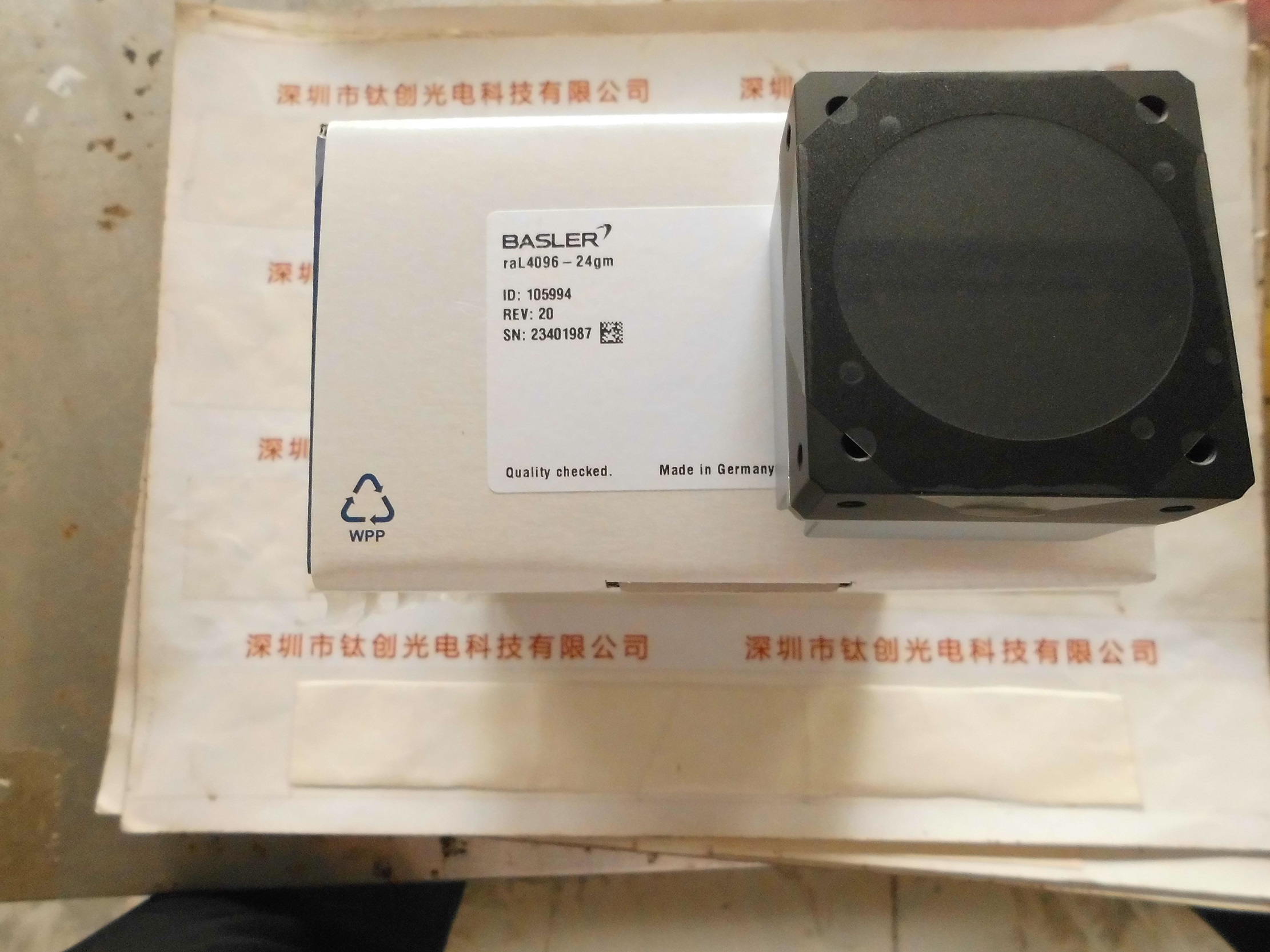 basler巴斯勒相机   raL4096-24gm