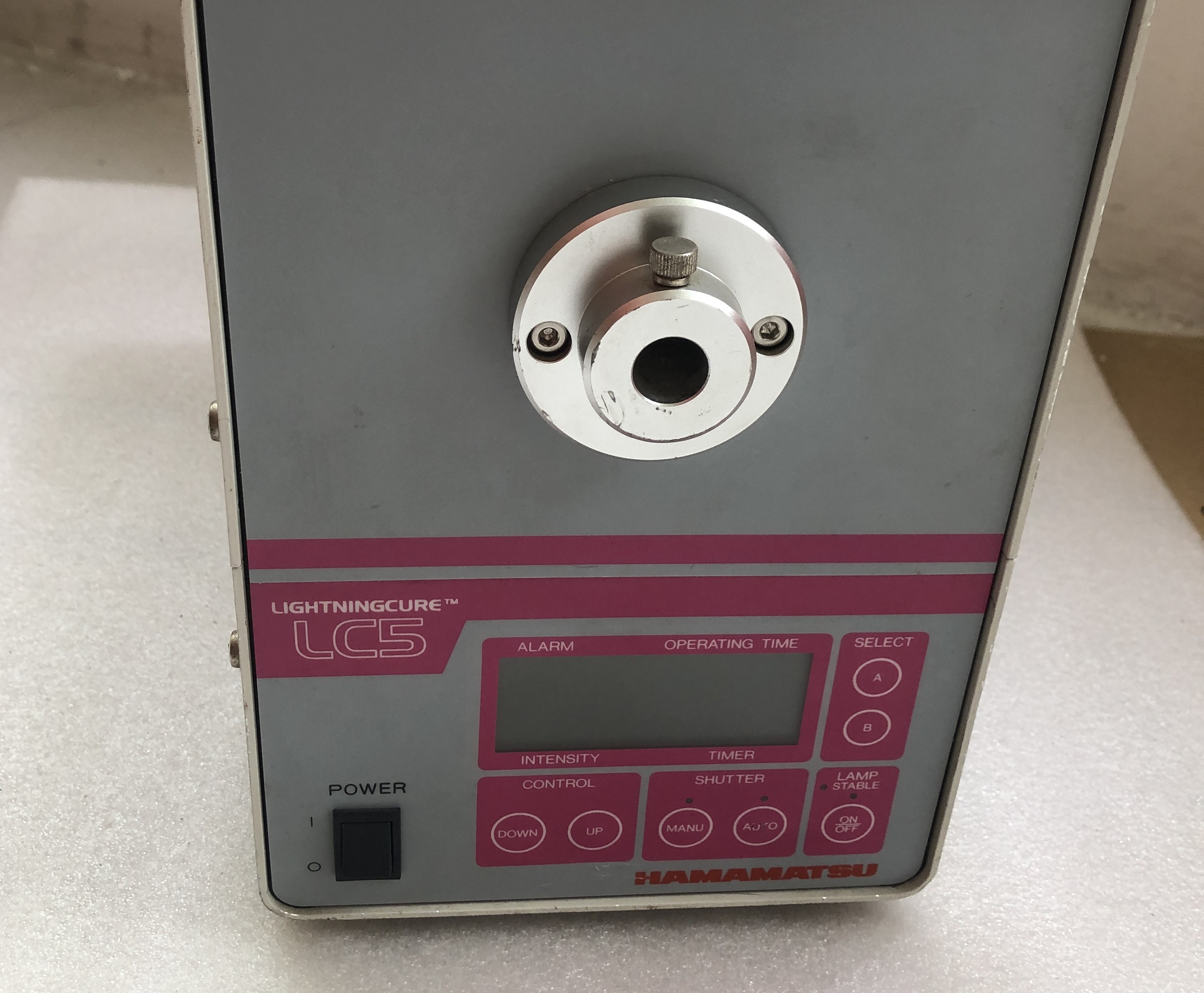 HAMAMATSU滨松 可视光源机器  LC5系列  L8333-03