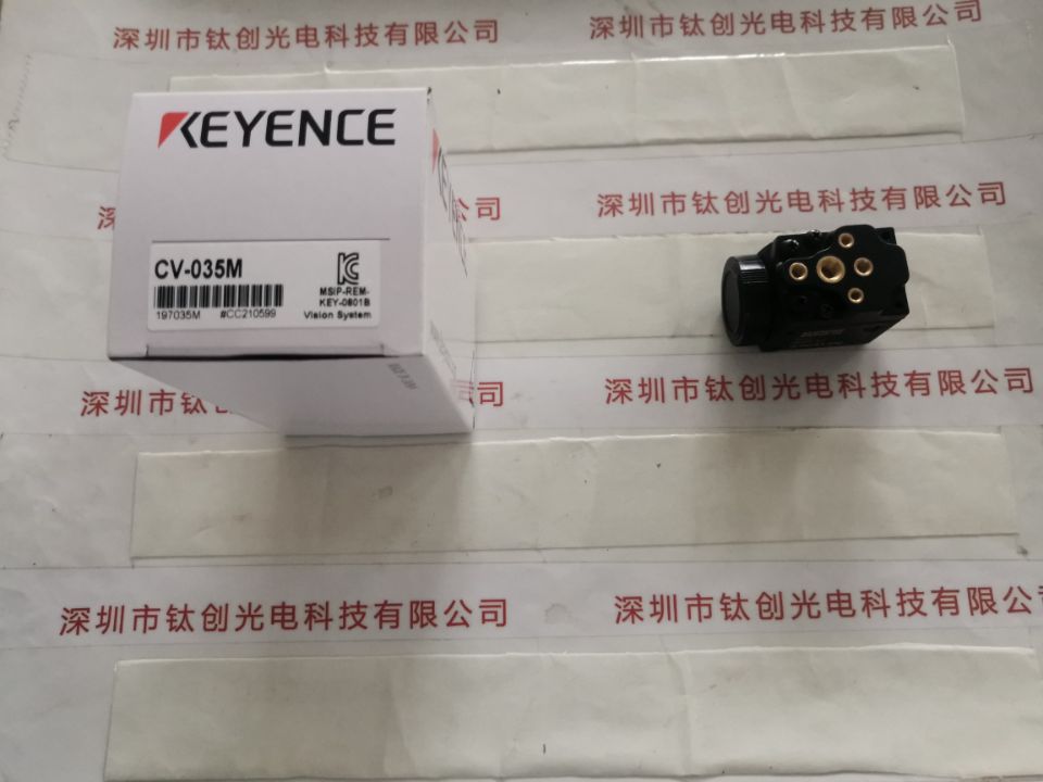 KEYENCE基恩士  CV-035M  工业相机