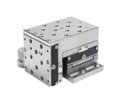 NEWPORT   优铂特      562-XYZ-LH     交叉滚子轴承钢制平台