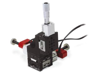 NEWPORT   优铂特    9065-XYZ-PPN-M    0.5英寸行程滚珠轴承压电线性位移台