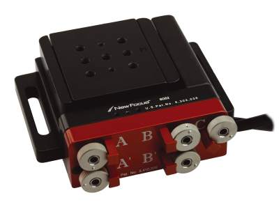 NEWPORT   优铂特    8082-M   多轴压电电动对准位移台