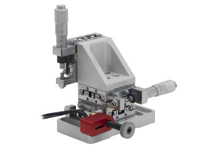 NEWPORT   优铂特    9062-XYZ-PNN-M    哥特式曲拱轴承 Picomotor 线性平移台