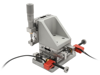 NEWPORT   优铂特    9063-XYZ-PPN    1.0英寸行程哥特式曲拱压电线性位移台