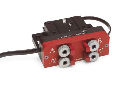 NEWPORT   优铂特    8071   多轴压电电动对准位移台