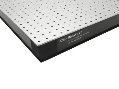 NEWPORT 优铂特 M-SG-46-2  SG 4.8 mm表层蜂窝光学面包板