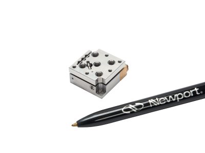 NEWPORT   优铂特   9061-PY-M   工业用钢俯仰和偏航位移台