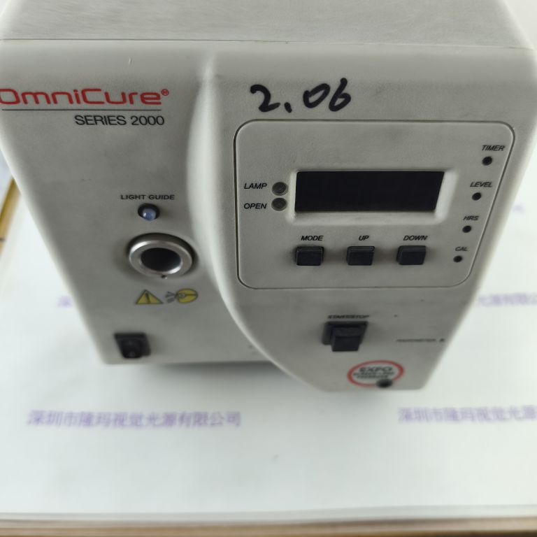 EXFO  SERIES 2000   光源机