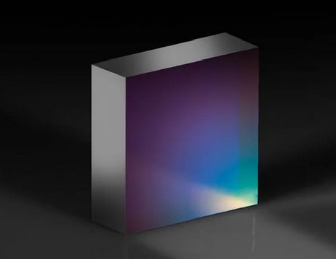 Edmund 爱特蒙特     670nm CWL, 6x6mm, OD8 High Blocking Bandpass Filter滤光片