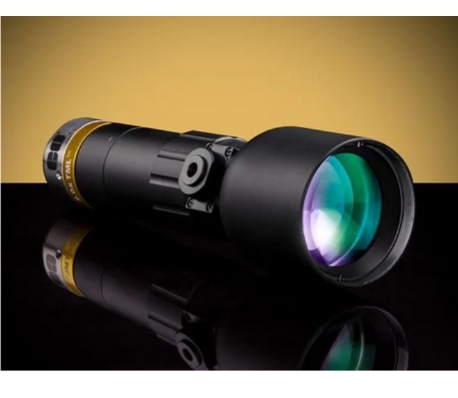 Edmund 爱特蒙特   2.0X内置照明端口的银系列远心镜头