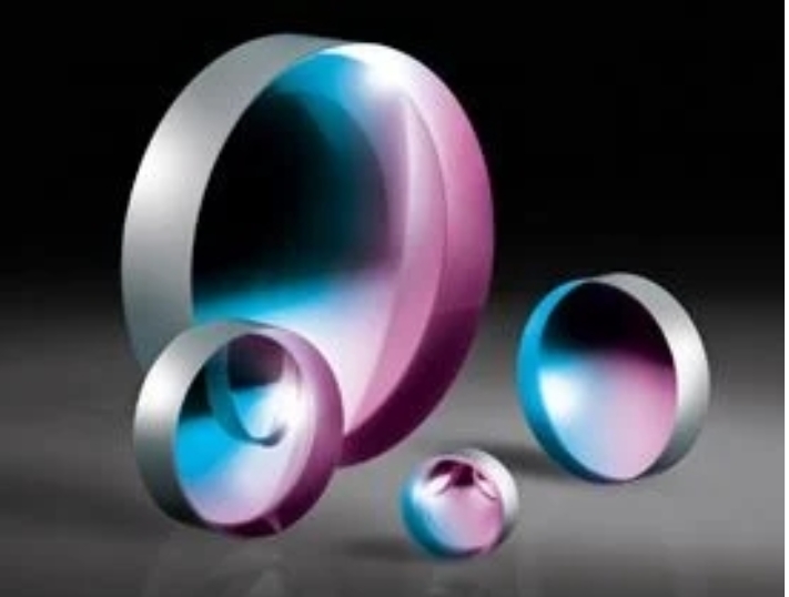 Edmund 爱特蒙特   直径50mmx -125mm FL，镀MgF2，平凹透镜