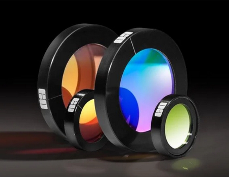 Edmund 爱特蒙特   50mm直径，IR全息线栅偏振片， 硒化锌基底