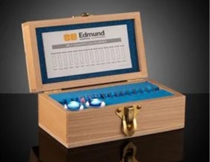 Edmund 爱特蒙特   25mm直径，未镀膜，熔融石英平凸透镜套装
