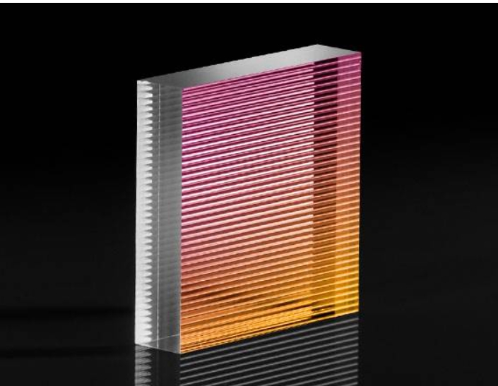 Edmund 爱特蒙特   Microlens Array 10 x 10mm, 500μm Pitch, 1° Divergence, VIS 0° Coated紫外镜片