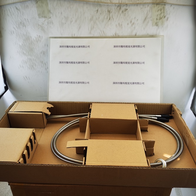 HOYA豪雅  一分二1.5m   12mm 入光5mm 出光直径4mm 石英光纤