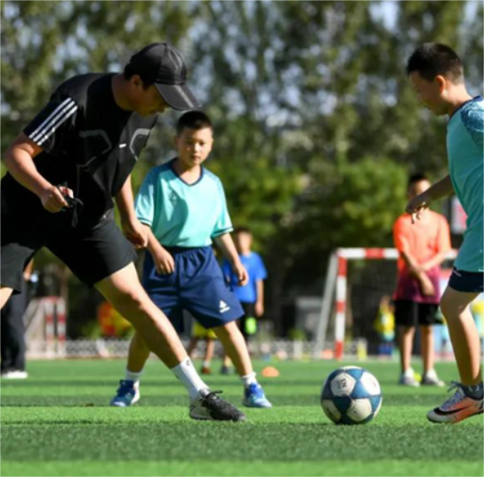 国家体育总局:加快构建青少年足球高质量发展新体系
2024年04月01日