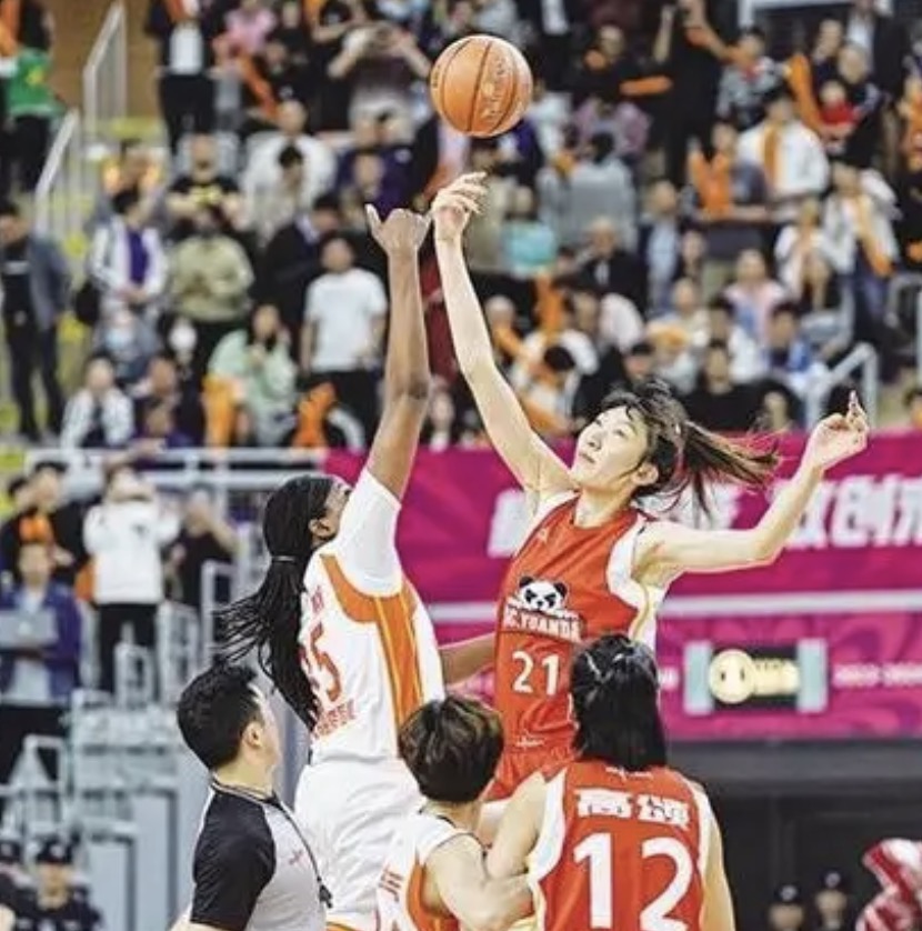 WCBA总决赛——内蒙古女篮扳回一局
2024年04月15日