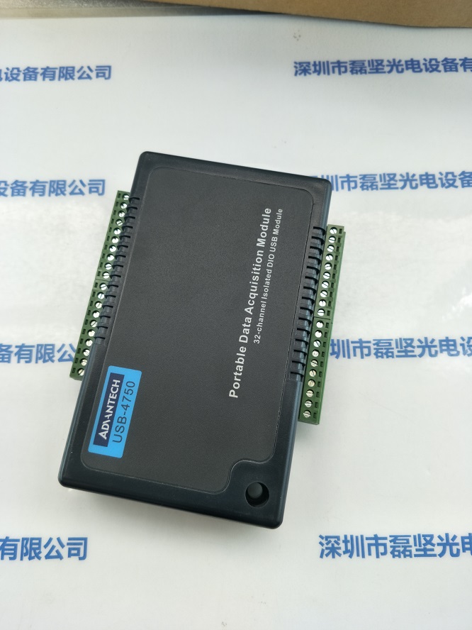 ADVANTECH 研华  USB-4750 32通道隔离保护的数字IO USB模块