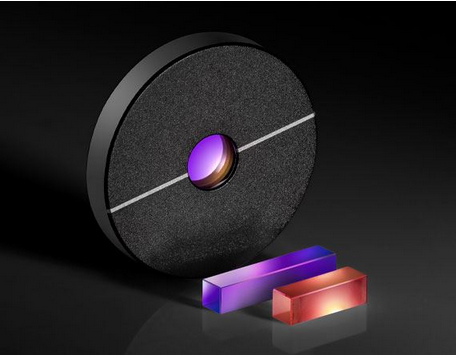 Edmund爱特蒙特 3 x 3 x 10mm, 1064nm THG, Type II LBO Nonlinear Crystal 非线性晶体