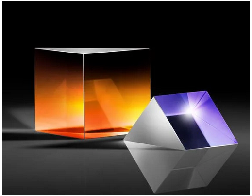 Edmund爱特蒙特 10mm λ20, 266nm V-Coat, NdYAG Right Angle Prism 紫外熔融石英直角棱镜