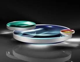 Edmund爱特蒙特 50.0mm直径 x 75.0mm焦距，785nm V－镀膜，平凸透镜