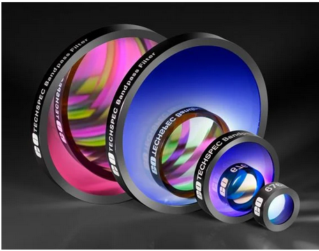 Edmund爱特蒙特 700nm中心波长，12.5mm直径，镀硬膜，光密度4，10nm带宽，滤光片