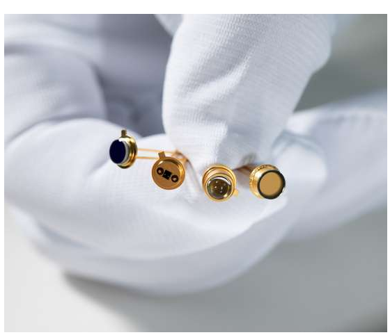 SCHOTT肖特 Solidur® 晶体管外壳 LED