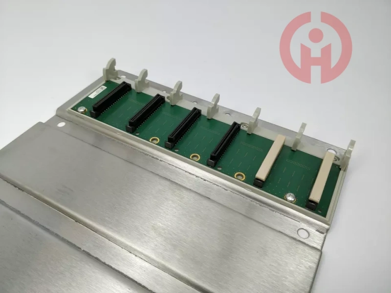 SCHNEIDER 140XBP00600 Backboard