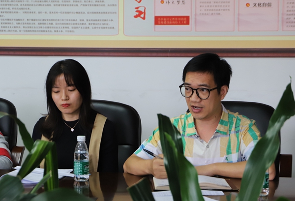 教练代表发言2.JPG