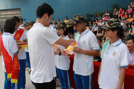 31abfbd41874c3cefb5a5fe03fc6ec31.jpg