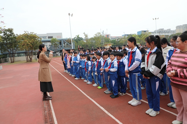 44b83baa194a44e0375d71de9afb3340.jpg
