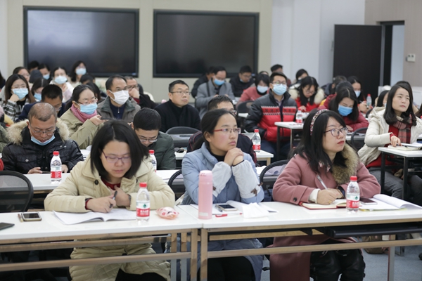 开题报告会现场.JPG