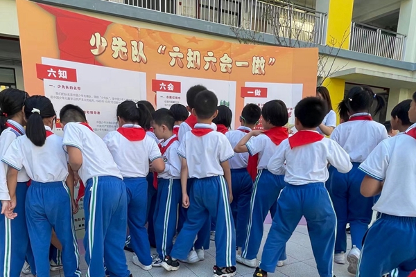 6f9540ec12c33ddadc0a938fad79c402.jpg