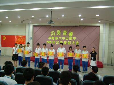 797cc845b94d1aacd6bb45d2cd35ecd7.jpg
