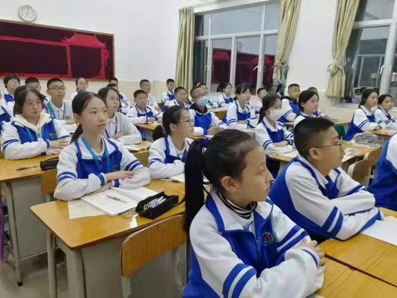 7b0bb326231acbf5f32d36806452916f.jpg