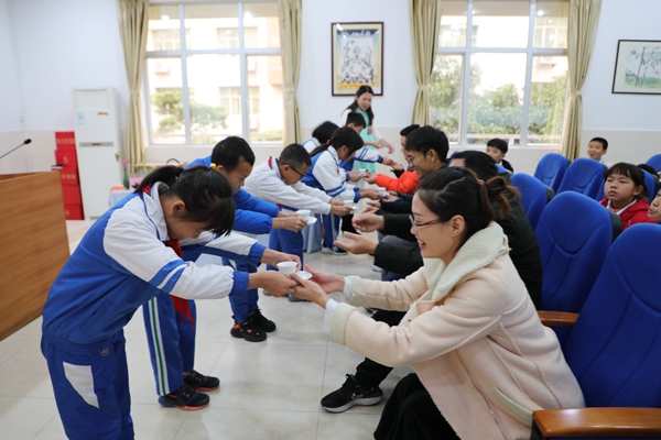 7b1b816fb208da7ee0ebc46caa194d17.jpg